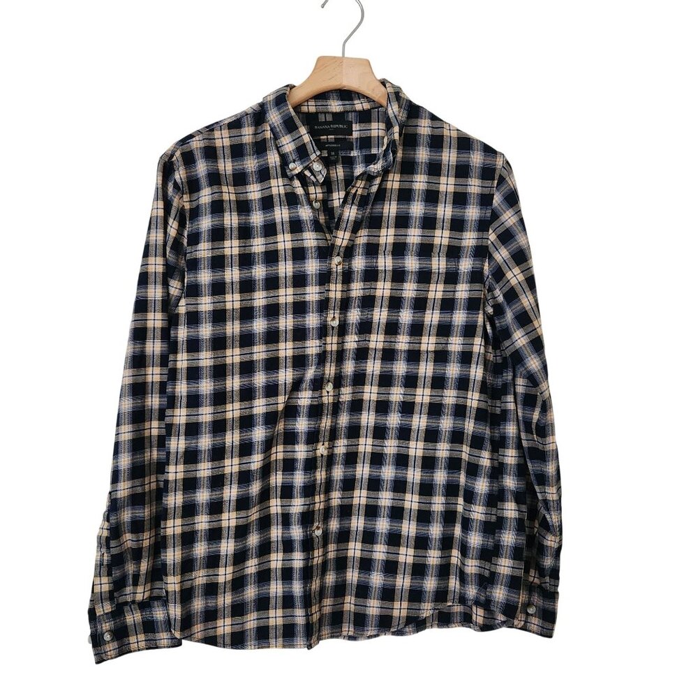 Banana Republic Men's Plaid Untucked Fit Shirt Navy Yellow Checkered Casual - Picture 1 of 8